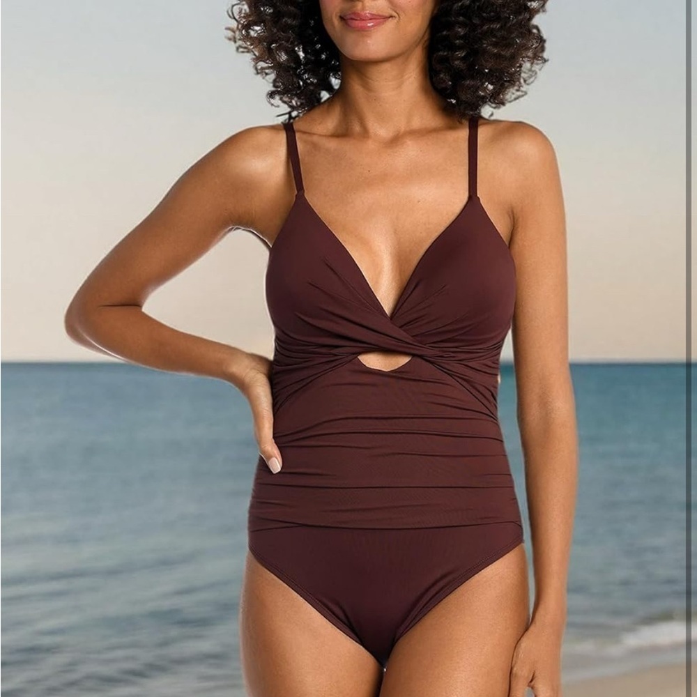 NWT La Blanca Island Goddess Twist Keyhole One Piece Swimsuit 14 Java Brown